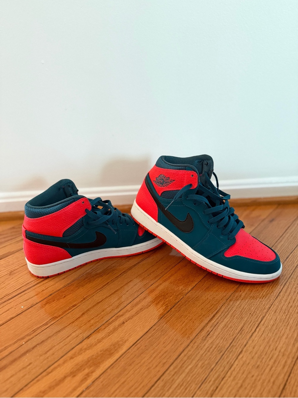 Jordan Kids' High-Top Sneakers in Teal & Coral Red
